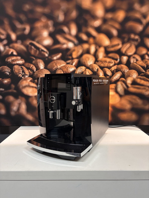 Jura E8