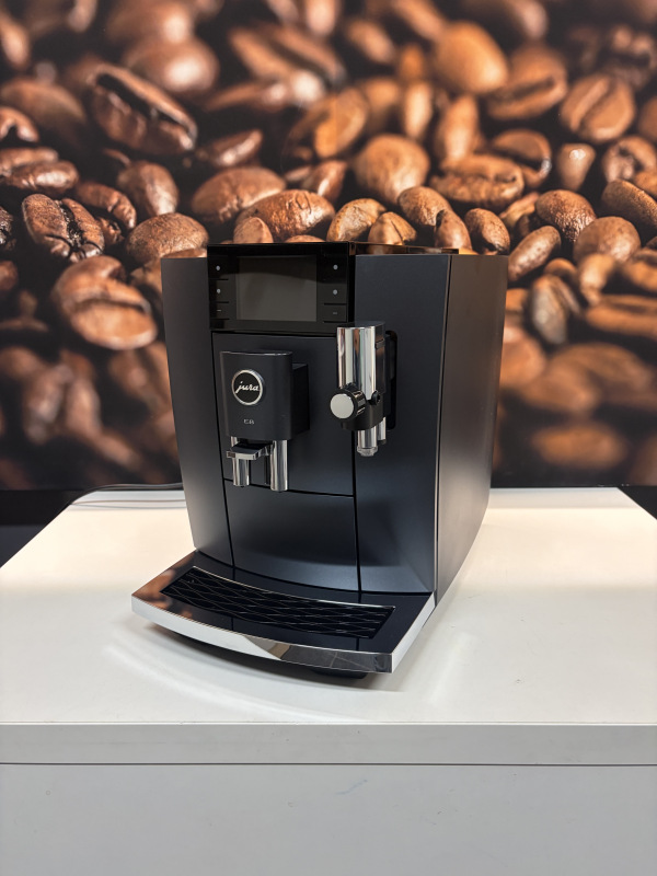 Jura E8 (ED) - Cosmic Black