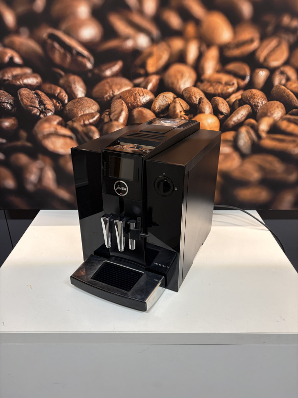 Jura F8 2